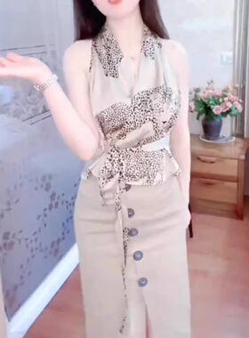 24565大爱美依缘2026夏季新款性感漏肩挂脖上衣高腰半身裙显瘦女