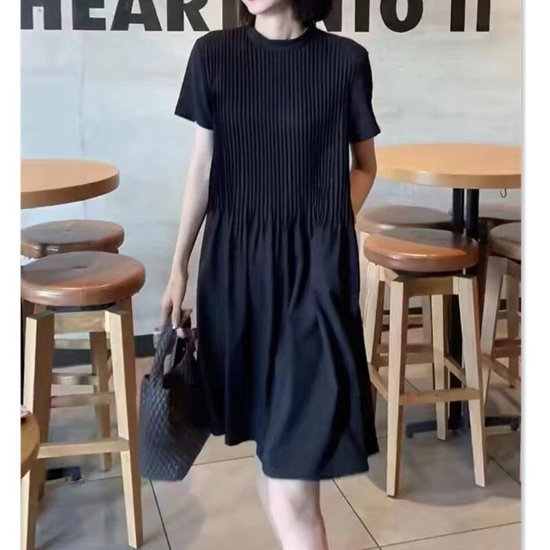 22522大爱美依缘2026夏季新款韩版洋气压褶纯色连衣裙宽松遮肉女