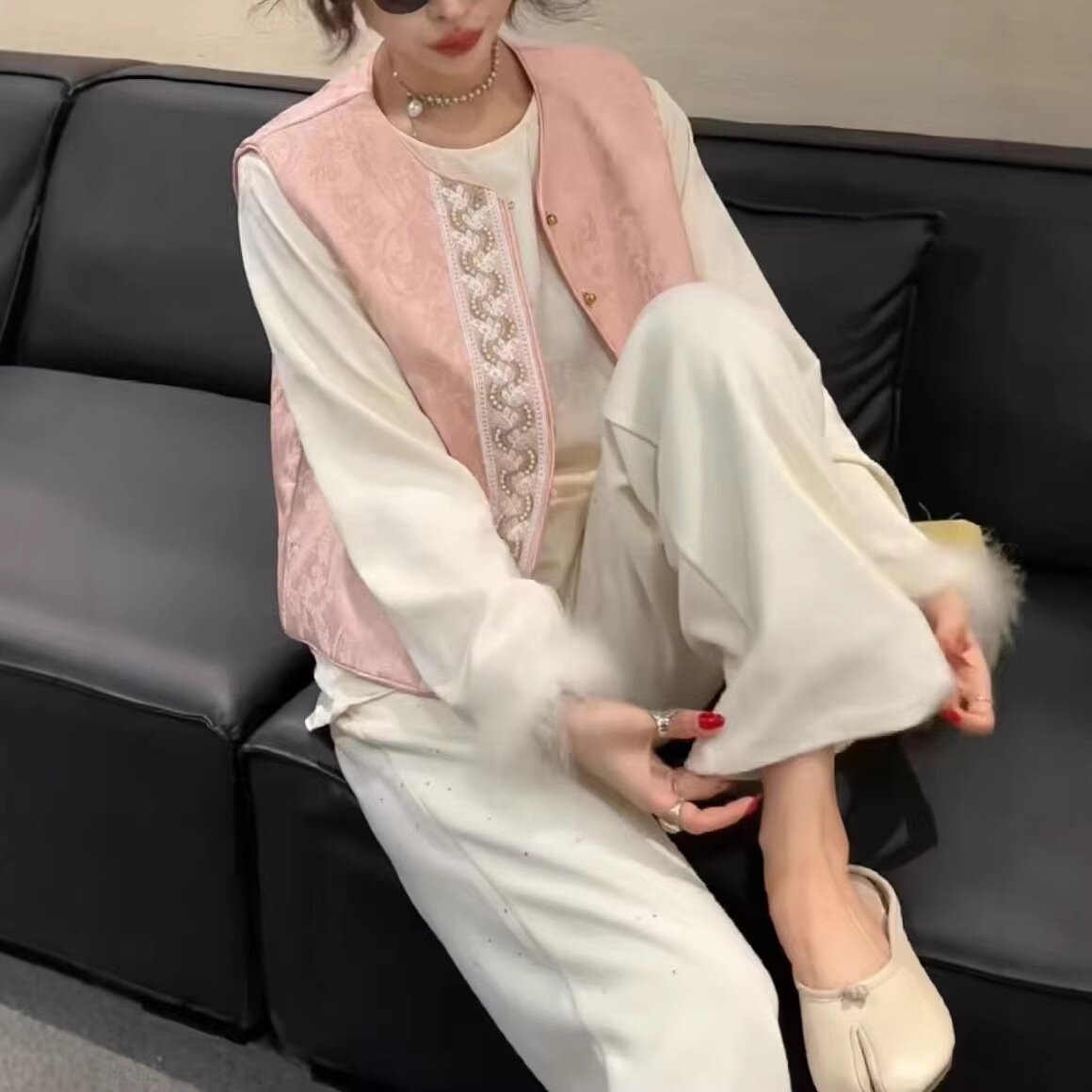 5525296大爱美依缘新中式国风提花马甲袖口毛毛打底衫休闲卫裤潮