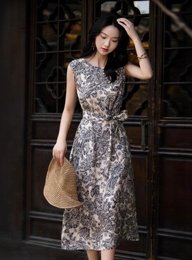 tywf8511复古印花系带连衣裙女2025夏季新款时尚优雅气质背心长裙
