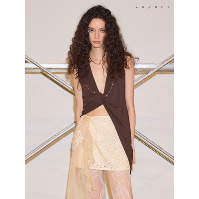 Layers纽结珠链棕色针织无袖上衣