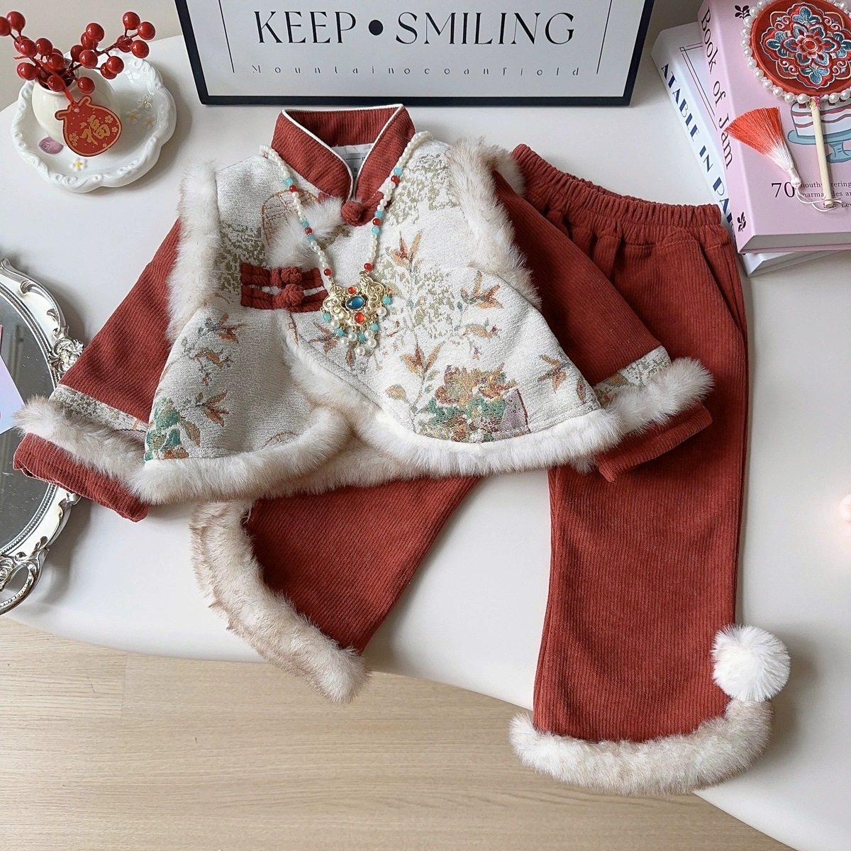 现货批发汉服女童拜年服2025年冬季加绒加厚儿童新中式国风唐装,童装/婴儿装/亲子装,汉服,淘宝优惠券,粉丝福利购,淘宝优惠卷