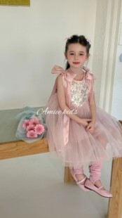 艾米品牌2026年夏装女童韩版百搭连衣裙女孩洋气宽松粉色公主裙