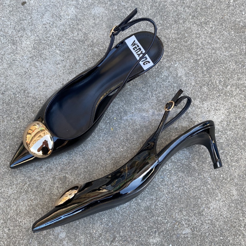 漆皮包头凉鞋细跟尖头气质高跟鞋