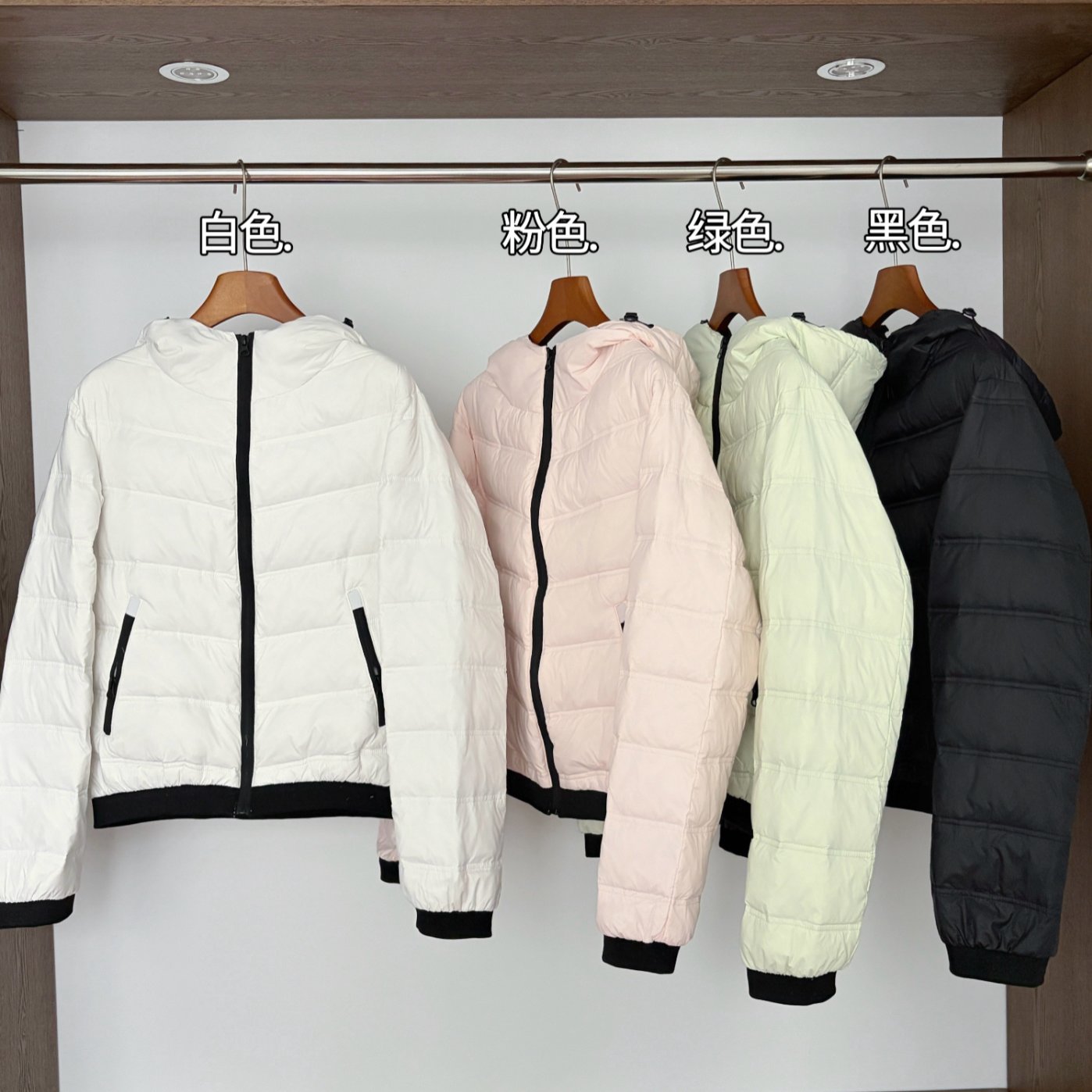 Skk Store Mon*ler羽绒 出行苾备无胆无缝压胶90白鸭绒排骨羽绒服