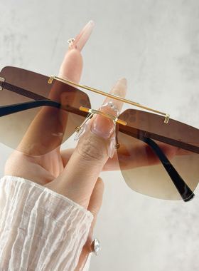 大脸飞行员墨镜男蛤蟆镜防紫外线无框时尚开车驾驶专用太阳眼镜女