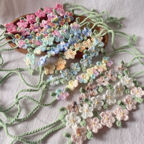 成品手工毛线钩织10CM棉花娃娃labubu团子体潮玩渐变发饰花环配饰