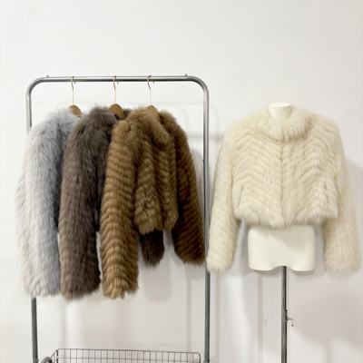 立领狐狸毛车条皮草外套女