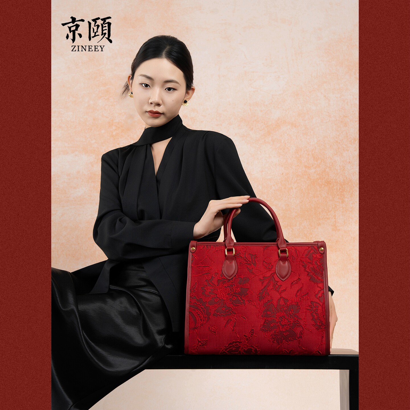 新中式刺绣托特包2026高级感红色大容量结婚新娘包女日常通勤可用