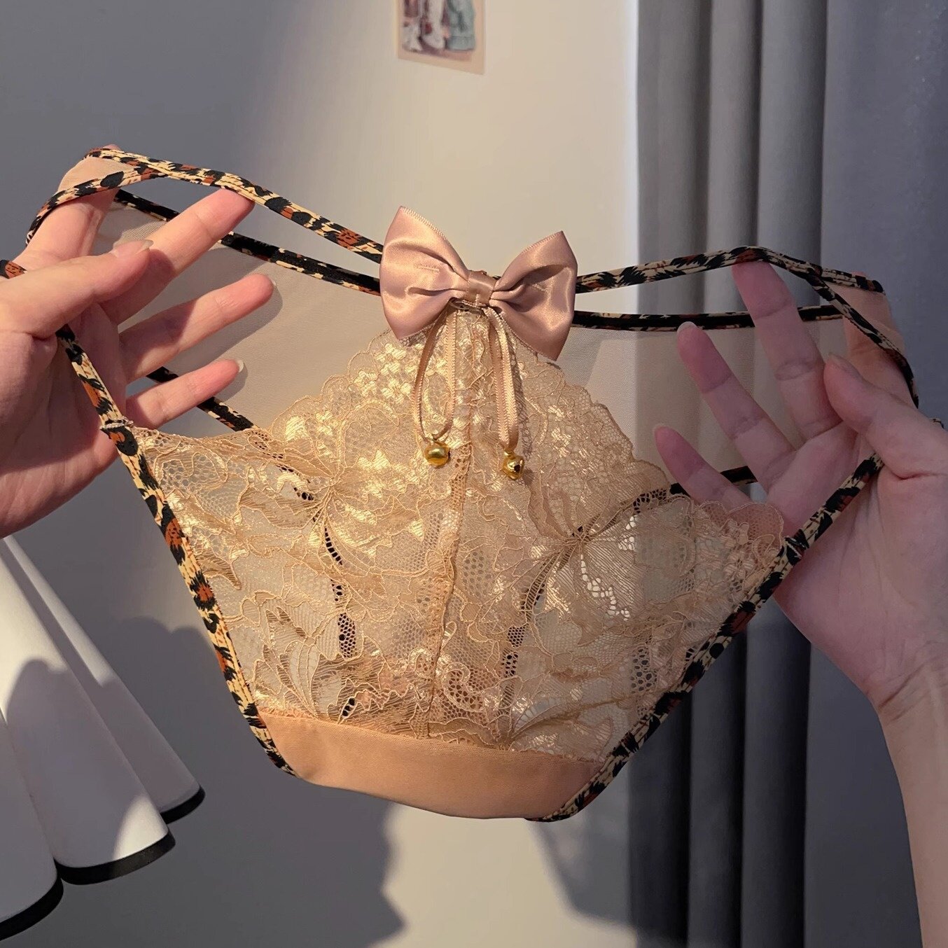 2条装辣妹铃铛*性感豹纹蕾丝内裤纯欲镂空透气美臀薄款女生中腰