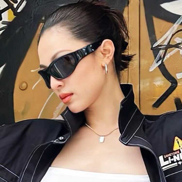 马吉联名同款科技感墨镜男女Y2K潮复古辣妹夜店高级感太阳镜MM003