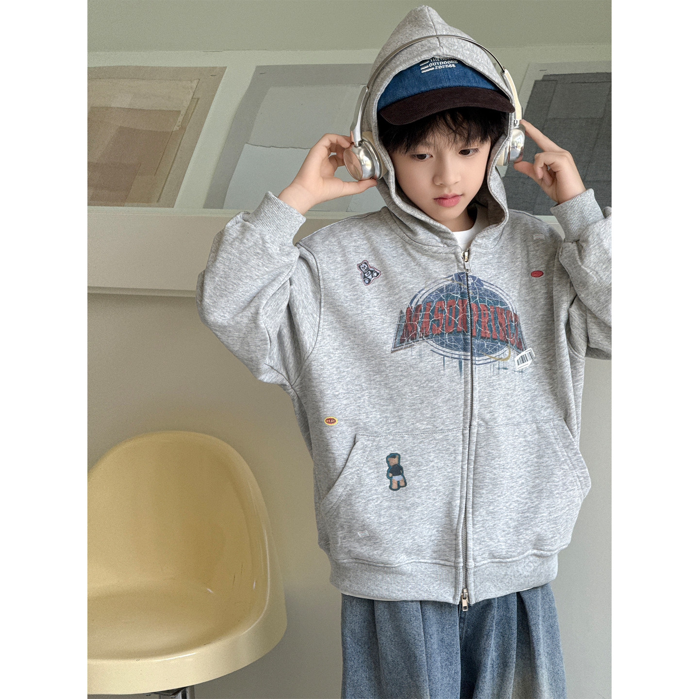 儿童连帽卫衣双拉链2026秋装新款韩版时髦宽松休闲男孩开衫上衣潮