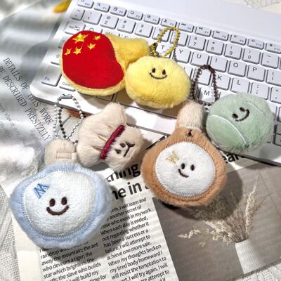 卡通毛绒公仔羽毛球网球造型挂件胸针少女帽子书包钥匙扣装饰配件