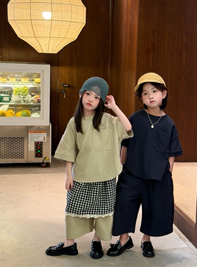 2026夏季新款韩版儿童设计款肌理纹短袖套装男女童舒适慵懒两件套