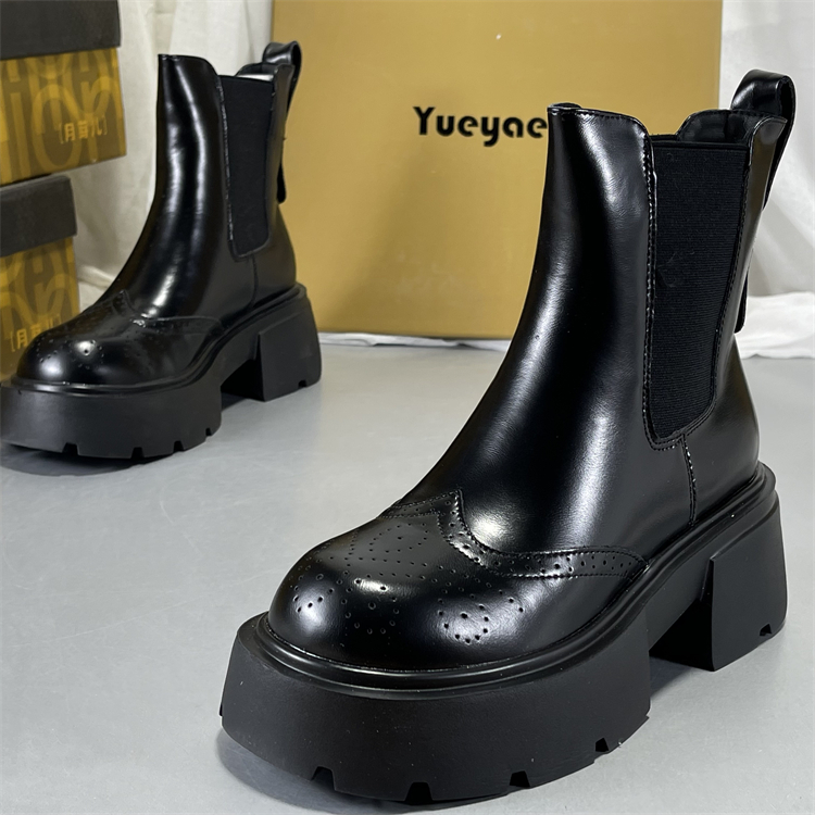 月芽儿牛皮切尔西短靴女薄绒真皮松糕厚底粗跟烟筒靴复古马丁靴子