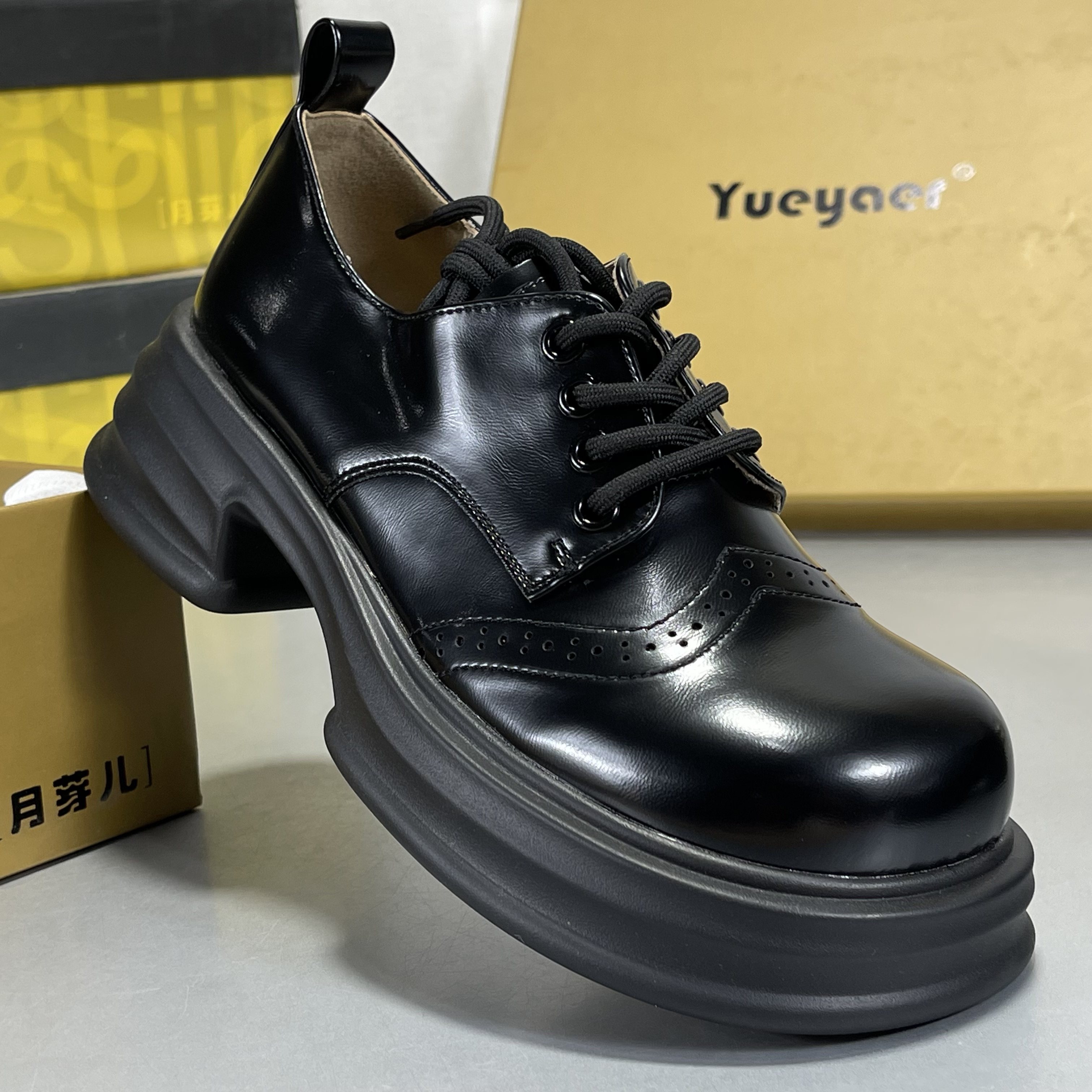 月芽儿牛皮英伦风布洛克小皮鞋女款2026春款复古厚底通勤百搭单鞋,女鞋,乐福鞋（豆豆鞋）,淘宝优惠券,粉丝福利购,淘宝优惠卷