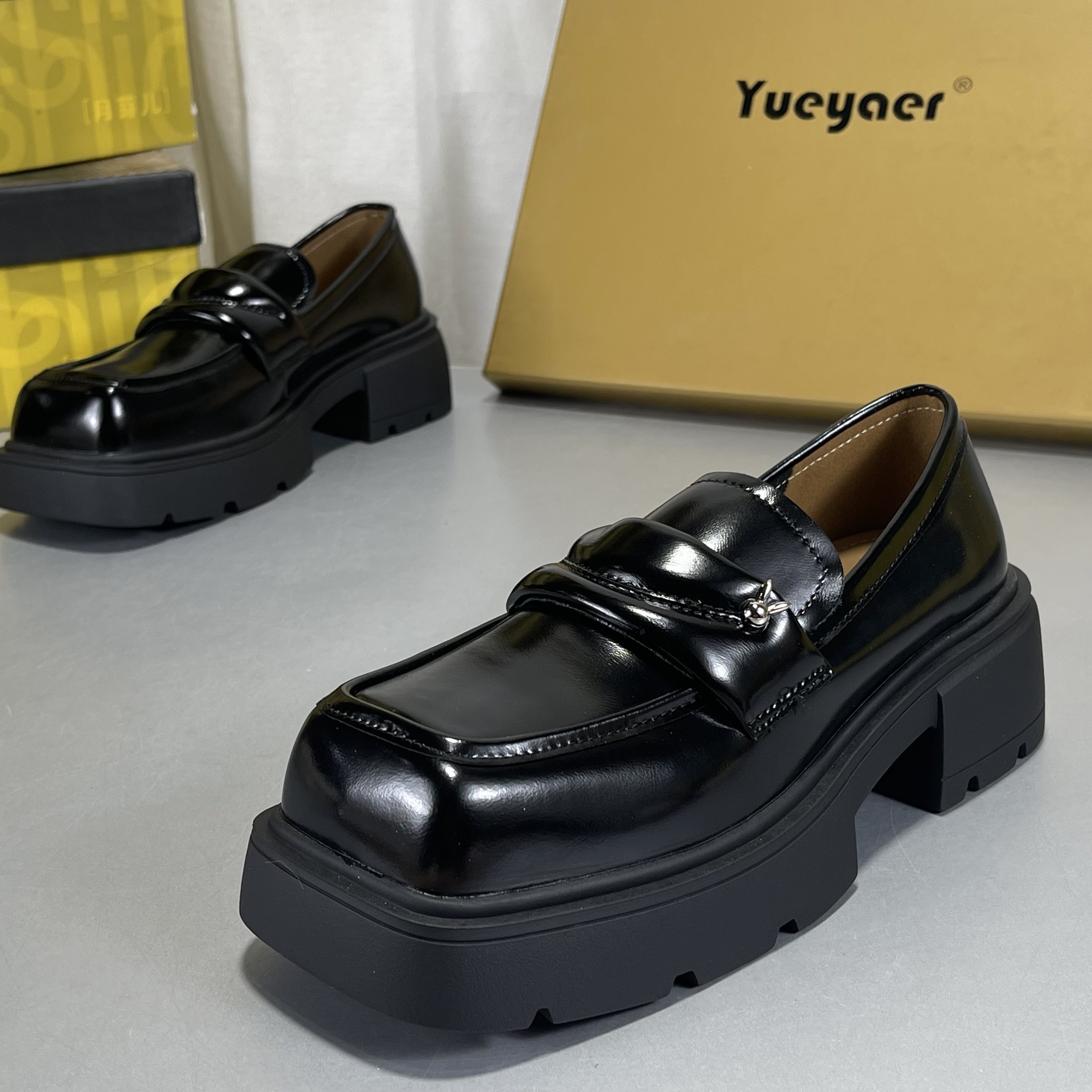 月芽儿牛皮厚底复古乐福鞋女2026新款方头粗跟单鞋英伦风玛丽珍鞋,女鞋,乐福鞋（豆豆鞋）,淘宝优惠券,粉丝福利购,淘宝优惠卷