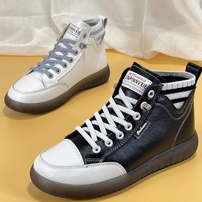 品牌真皮高帮小白鞋女2025冬季新款女鞋休闲百搭运动鞋软底短筒靴