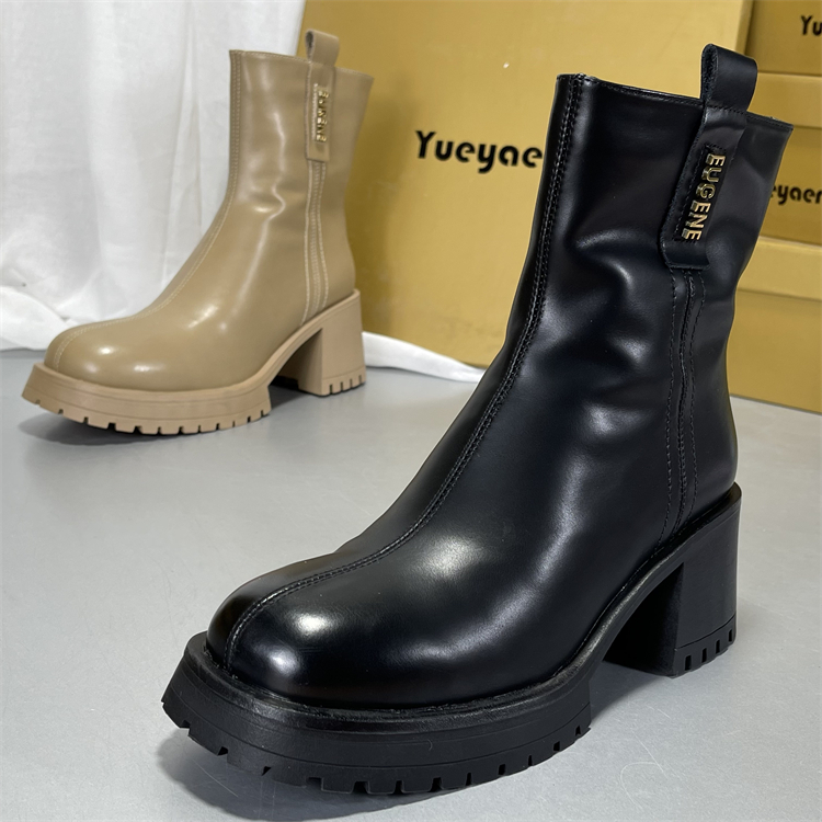 月芽儿牛皮中筒靴女加绒厚底2025秋冬新款棉鞋马丁靴英伦风瘦瘦靴