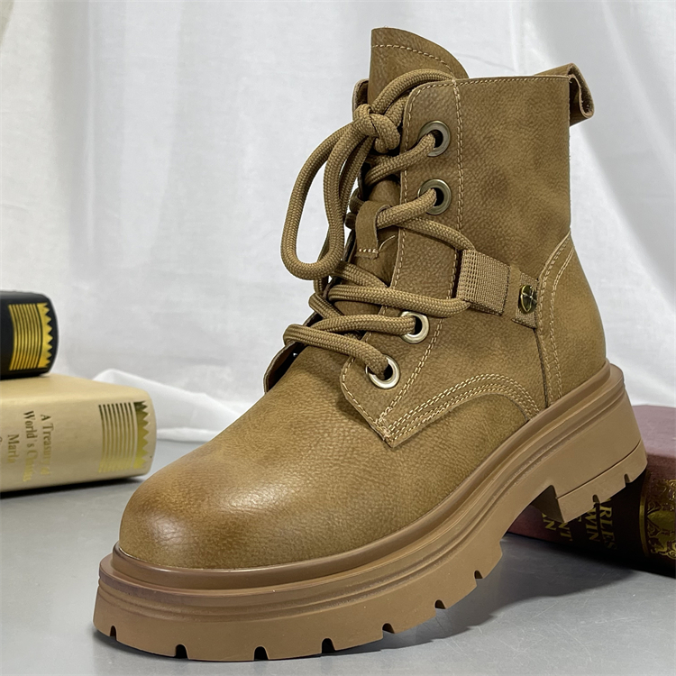 专柜正品复古厚底牛皮机车靴2025新款真皮大黄靴加绒短筒靴工装靴