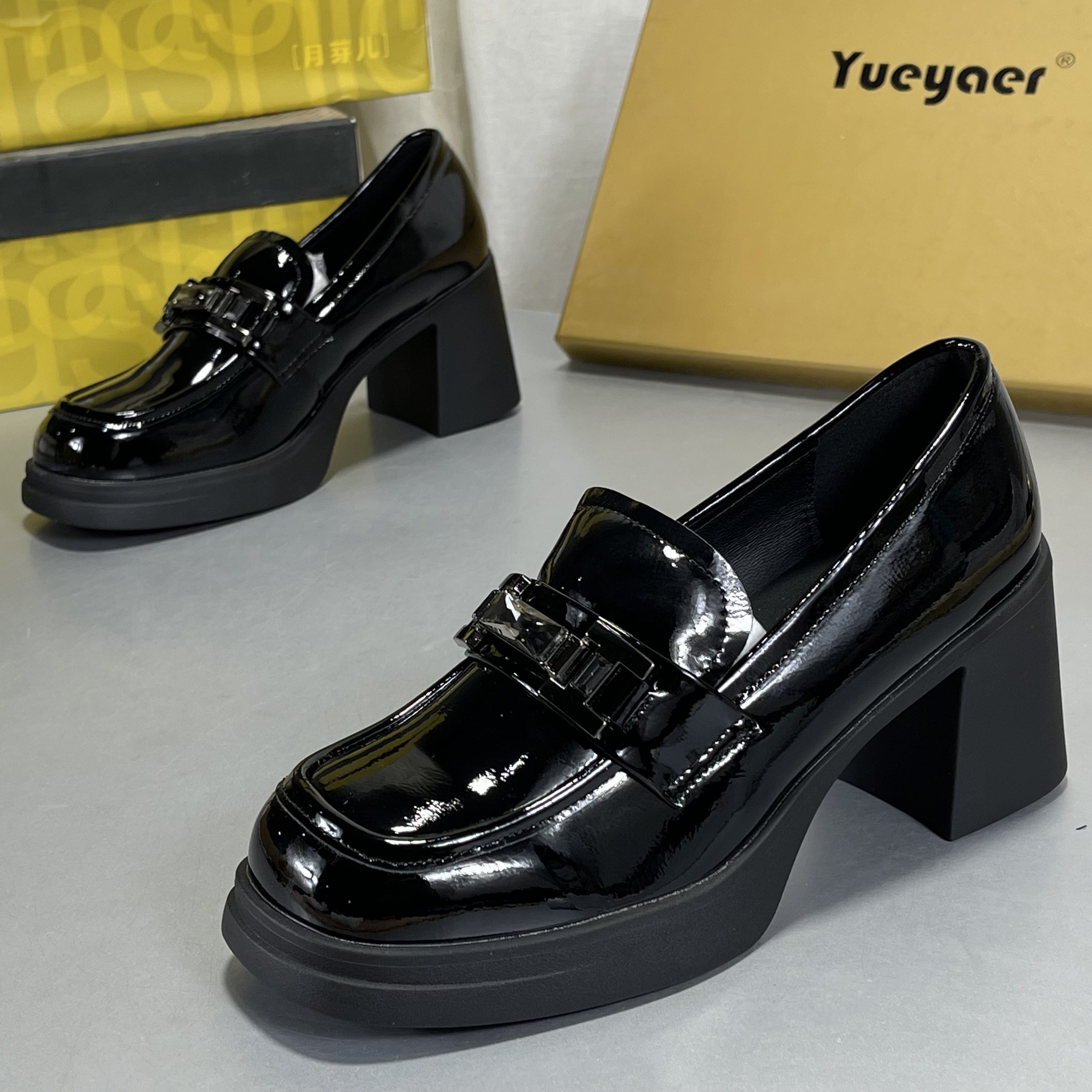 月芽儿羊漆皮玛丽珍2026新款亮皮乐福鞋圆头舒适时尚百搭复古单鞋,女鞋,玛丽珍鞋,淘宝优惠券,粉丝福利购,淘宝优惠卷