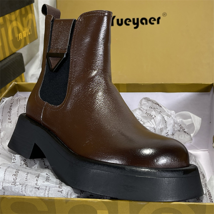 月芽儿正品撤柜头层牛皮切尔西靴女复古圆头厚底真皮休闲烟筒靴,女鞋,马丁靴,淘宝优惠券,粉丝福利购,淘宝优惠卷