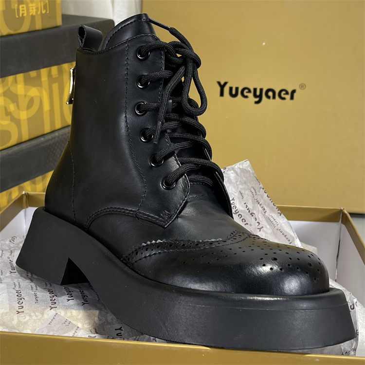 月芽儿英伦风头层牛皮马丁靴女2025秋冬切尔西靴真皮松糕厚底短靴