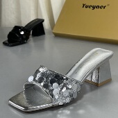 2026夏季 新款 百搭女外穿亮片拖鞋 月芽儿正品 一字拖气质配裙子凉鞋