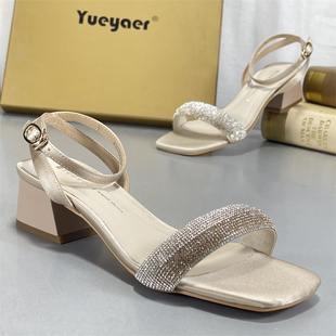 2026夏季 月芽儿专柜真丝凉鞋 配裙子罗马鞋 一字扣时装 通勤 水钻法式