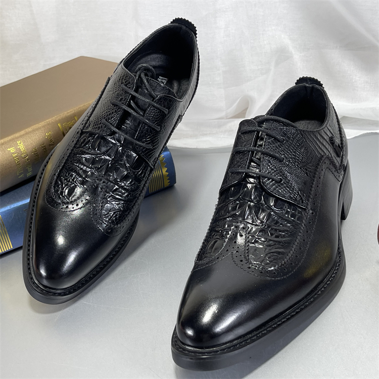 头层牛皮男鞋真皮商务正装皮鞋透气软底男士休闲系带鳄鱼布洛克鞋