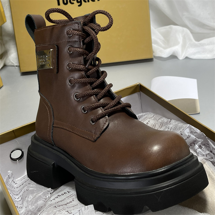 月芽儿2025秋冬加绒马丁靴复古圆头厚底真皮舒适棉靴大头短筒靴子,女鞋,马丁靴,淘宝优惠券,粉丝福利购,淘宝优惠卷