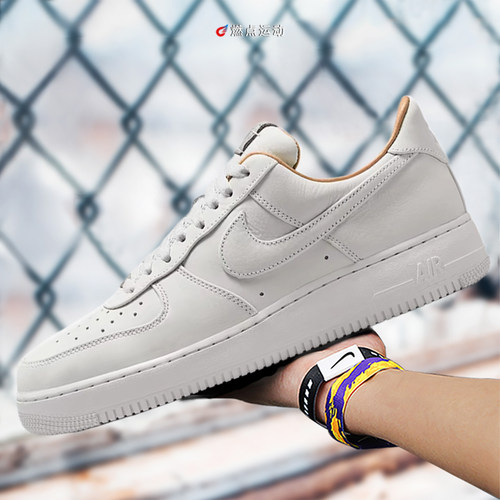 Nike/耐克 Nike Air Force 1 '07男子板鞋IB1406-111