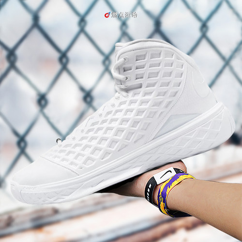KOBE III PROTRO EP 耐克科比3高帮白色男子篮球鞋 HQ9153-100