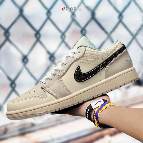 JORDAN Air Jordan 1 Low女子运动休闲鞋HQ3440-101