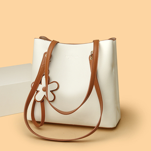 高级感真皮托特包女2026新款大容量头层牛皮腋下包百搭单肩通勤包