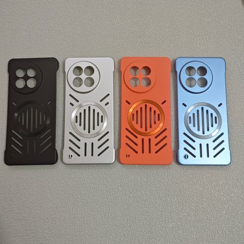 镂空散热磁吸充电无边框硬壳一加ACE5pro手机壳1+AC3金属漆1+12超薄一加13风ins 一加13T轻奢1+ACE3Pro