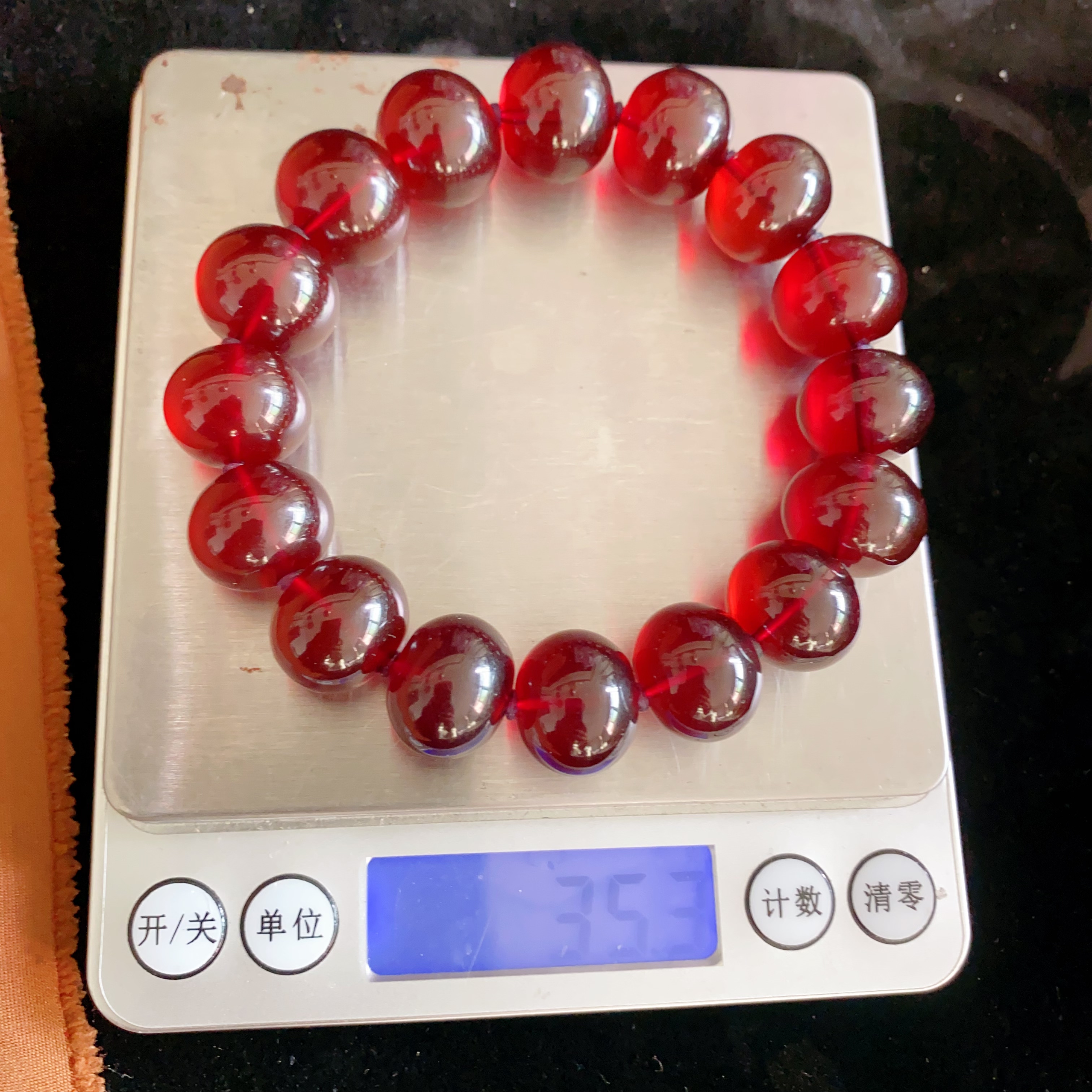 血珀苹果珠手串