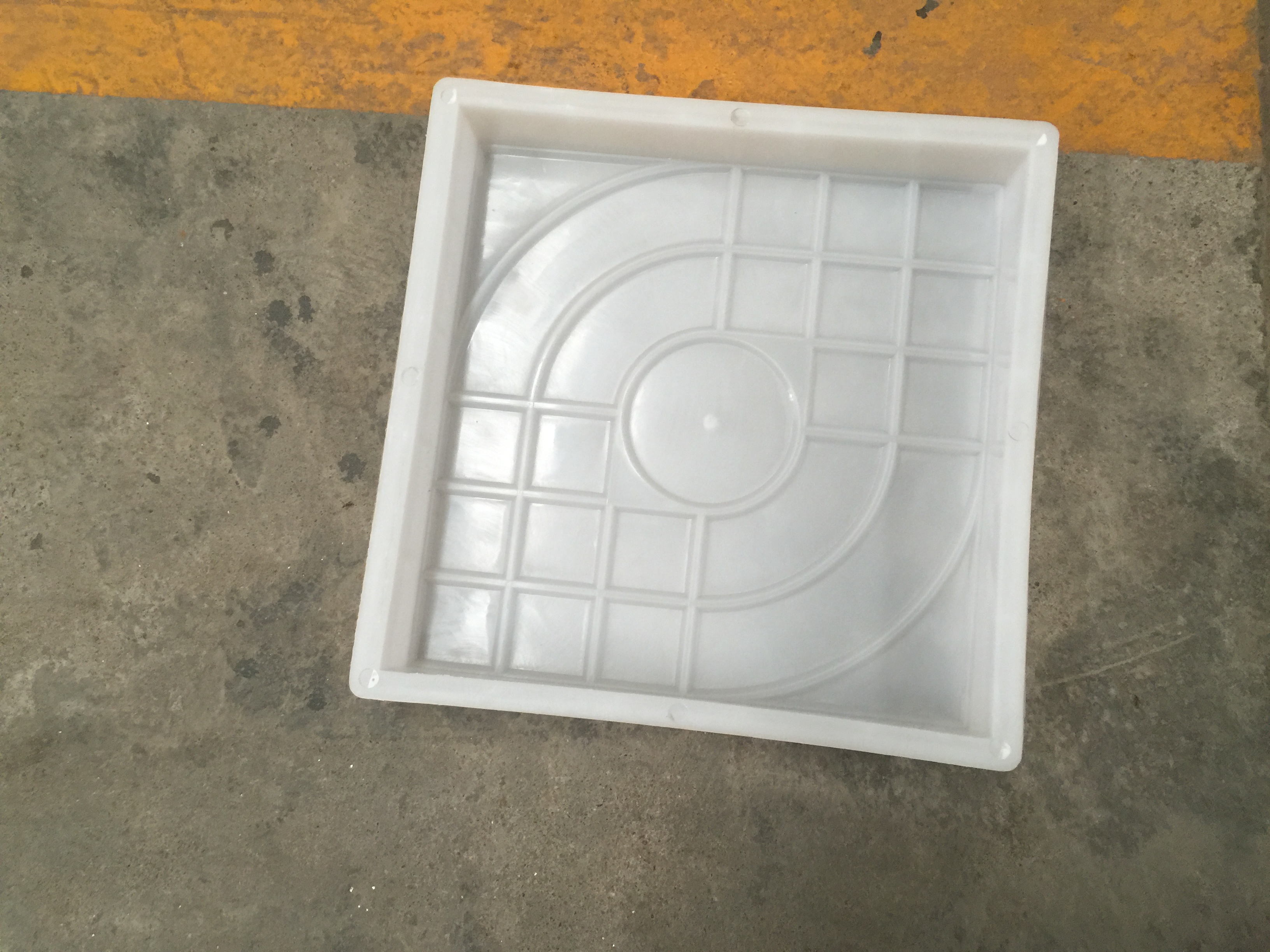 彩砖塑料模具砼制品水泥混凝土预制块西班牙塑模25x4湖南长沙广