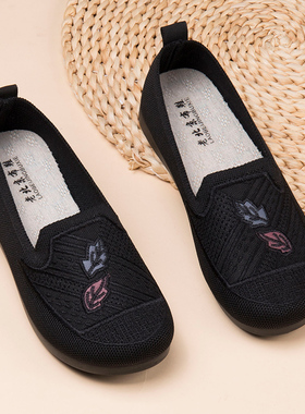 老北京布鞋女新款软底防滑老人鞋春夏季中老年妈妈鞋老太太奶奶鞋