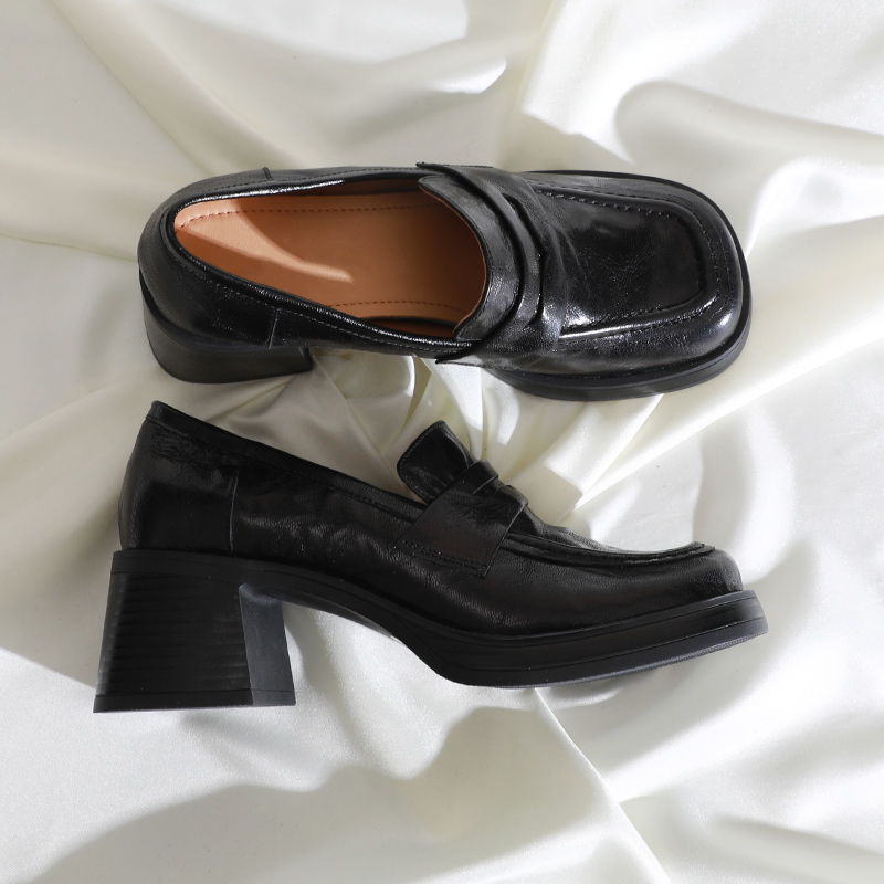 莲花府邸粗跟乐福鞋英伦风