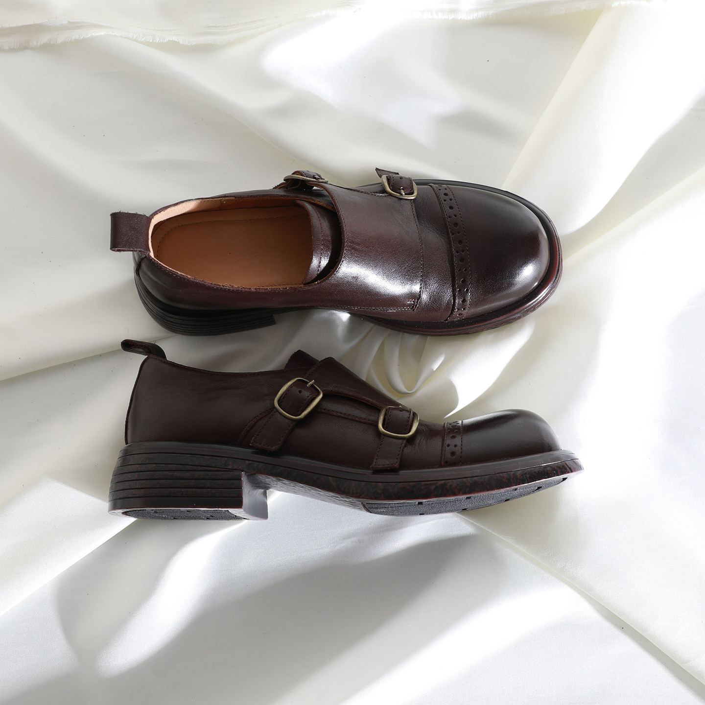 莲花府邸2026春季英伦单鞋复古风休闲粗跟真皮简约百搭深口小皮鞋,女鞋,深口单鞋,淘宝优惠券,粉丝福利购,淘宝优惠卷