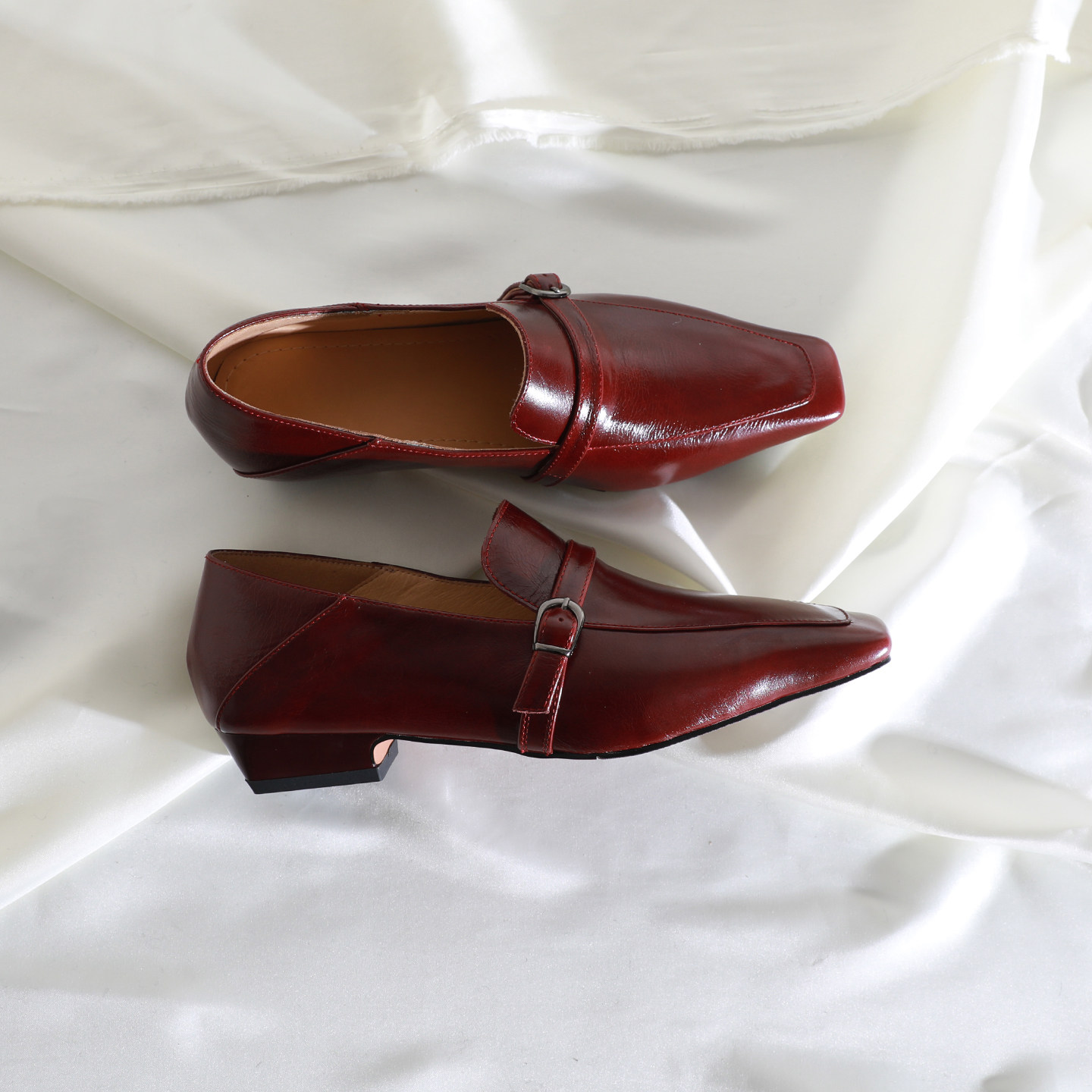 莲花府邸2026春季简约单鞋方头中口通勤小皮鞋百搭粗跟牛皮女鞋子,女鞋,深口单鞋,淘宝优惠券,粉丝福利购,淘宝优惠卷