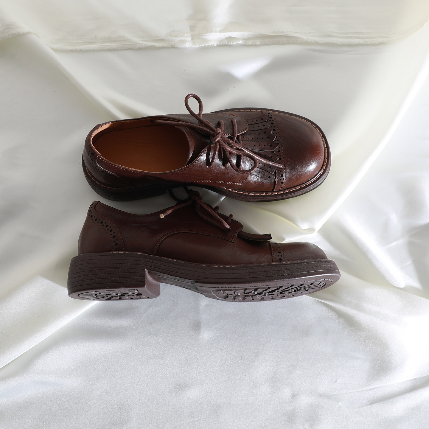 莲花府邸2026春季英伦小皮鞋深口流苏系带德比鞋休闲百搭方跟牛皮,女鞋,牛津鞋/布洛克鞋/德比鞋,淘宝优惠券,粉丝福利购,淘宝优惠卷