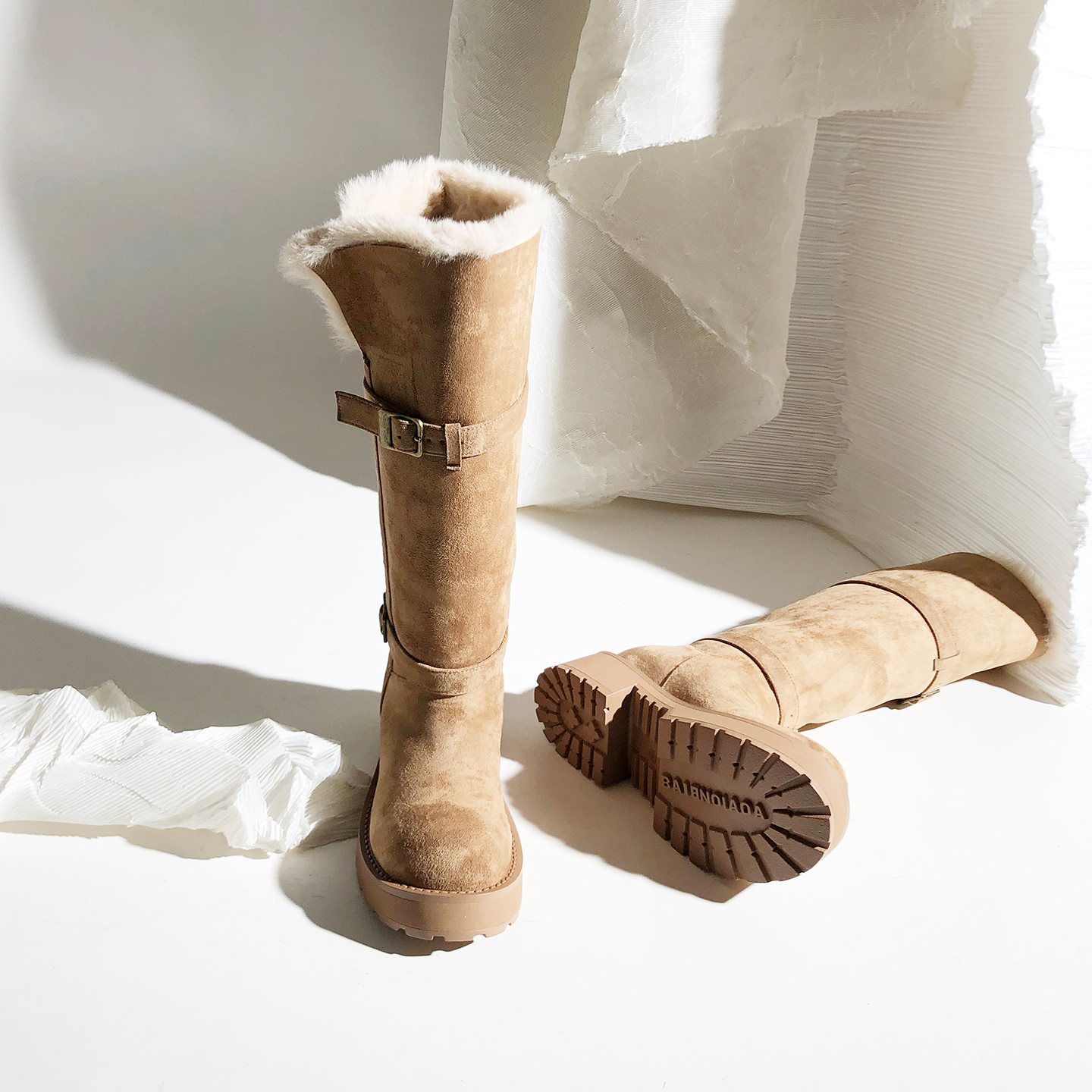 莲花府邸时尚厚底保暖雪地靴