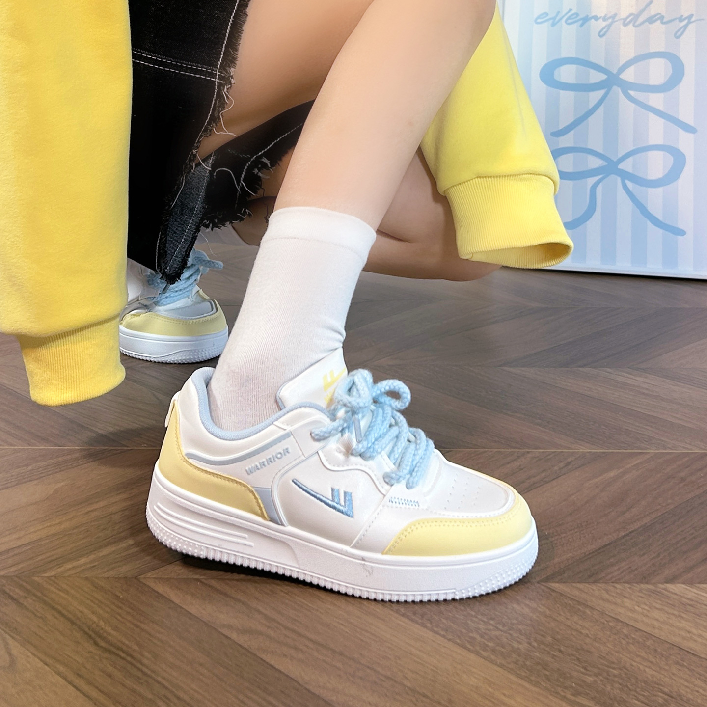 回力新款爆款轻便小白鞋女2025