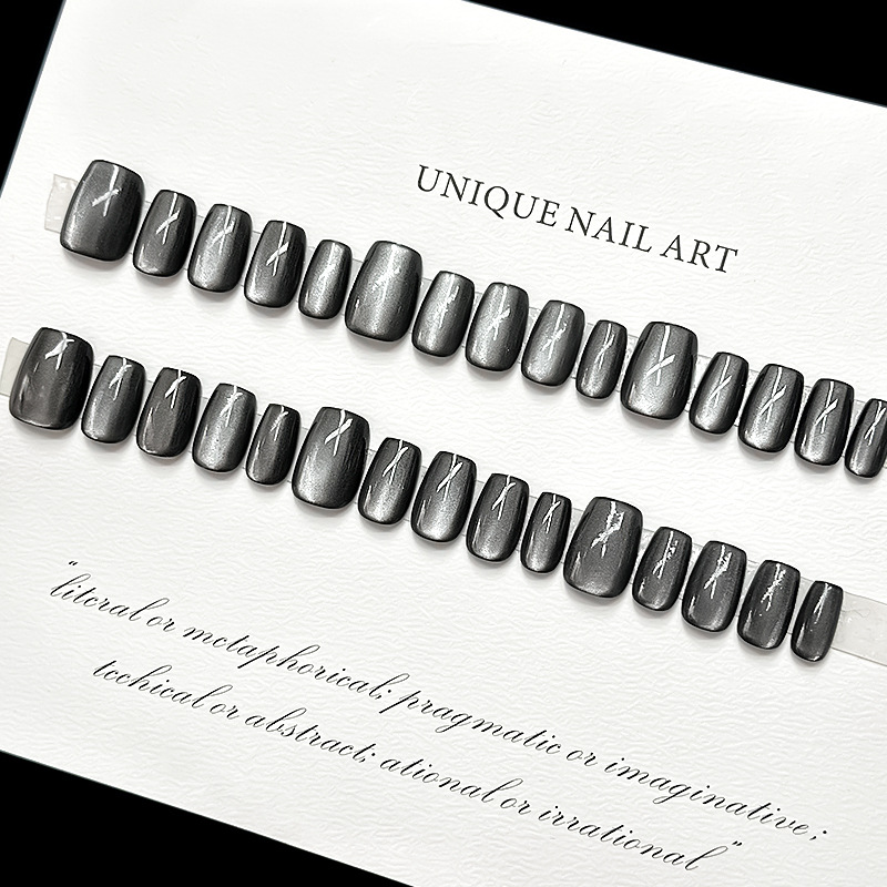 短款网红爆闪黑色猫眼穿戴甲片