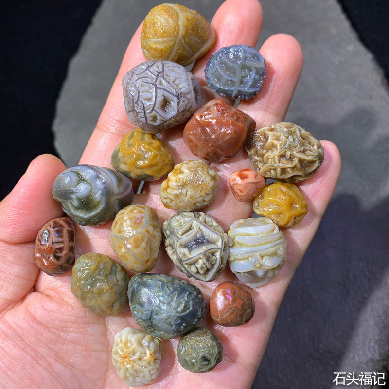 天然戈壁石 奇石 阿拉善石 玛瑙原石 筋脉石 经脉石  珠子