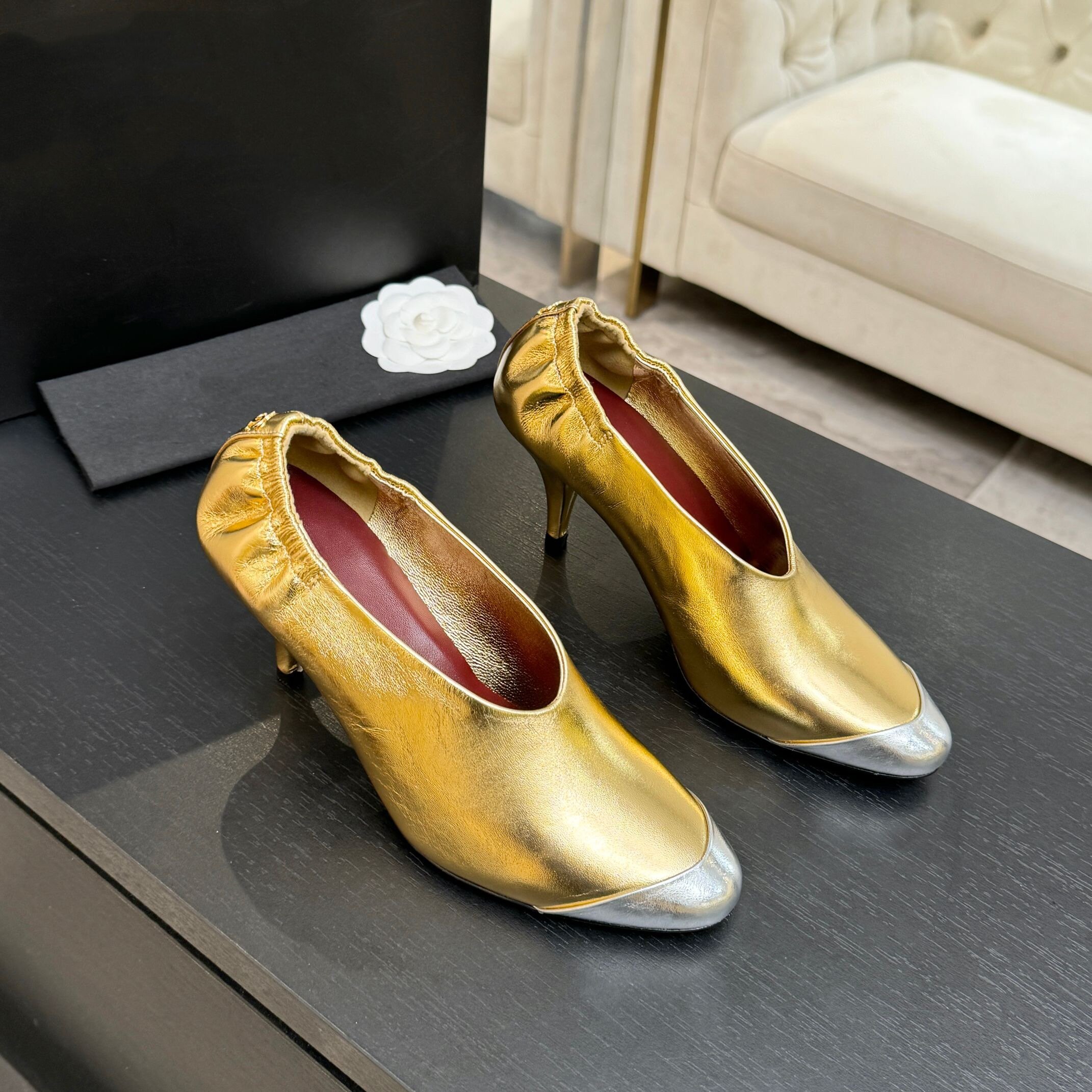 欧美风真皮圆头细跟单鞋女夏季新款浅口小高跟鞋复古拼色时尚皮鞋