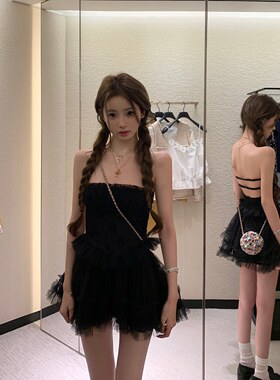 你的懒懒llan【荆棘女巫】氛围感性感褶皱抹胸蕾丝露背蓬蓬连衣裙