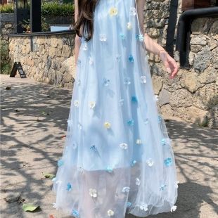 法式 海边沙滩裙宽松度假网纱裙子 立体甜美花朵吊带连衣裙夏季 新款